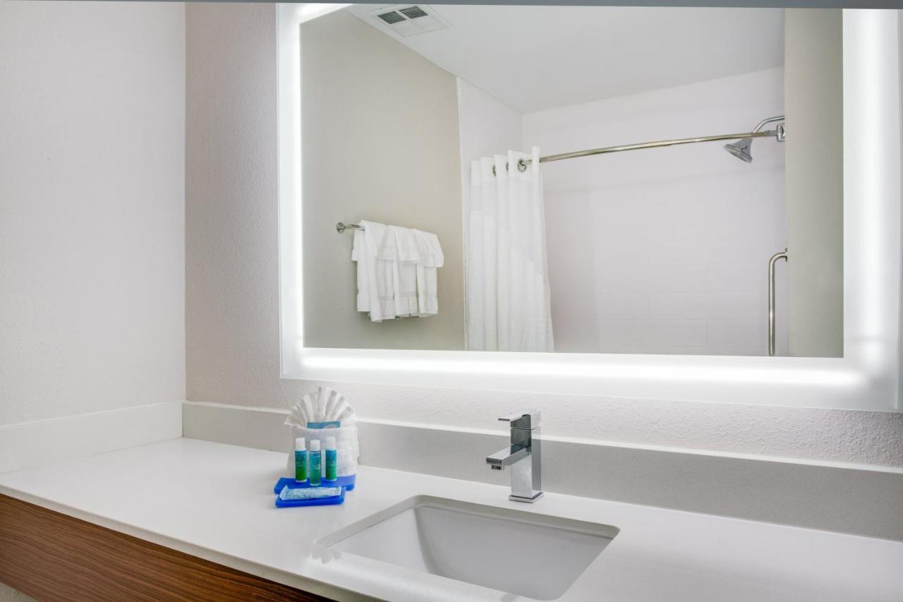 Holiday Inn Express & Suites. By Ihg Fleming Island Екстериор снимка